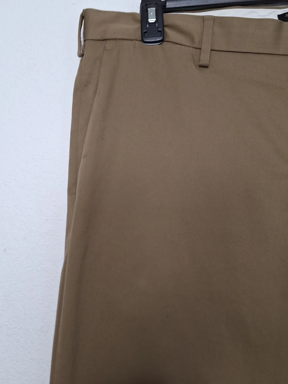 Banana Republic Classic Men's Slim Fit Flat Front Olive Easy Wear Pants Size 38